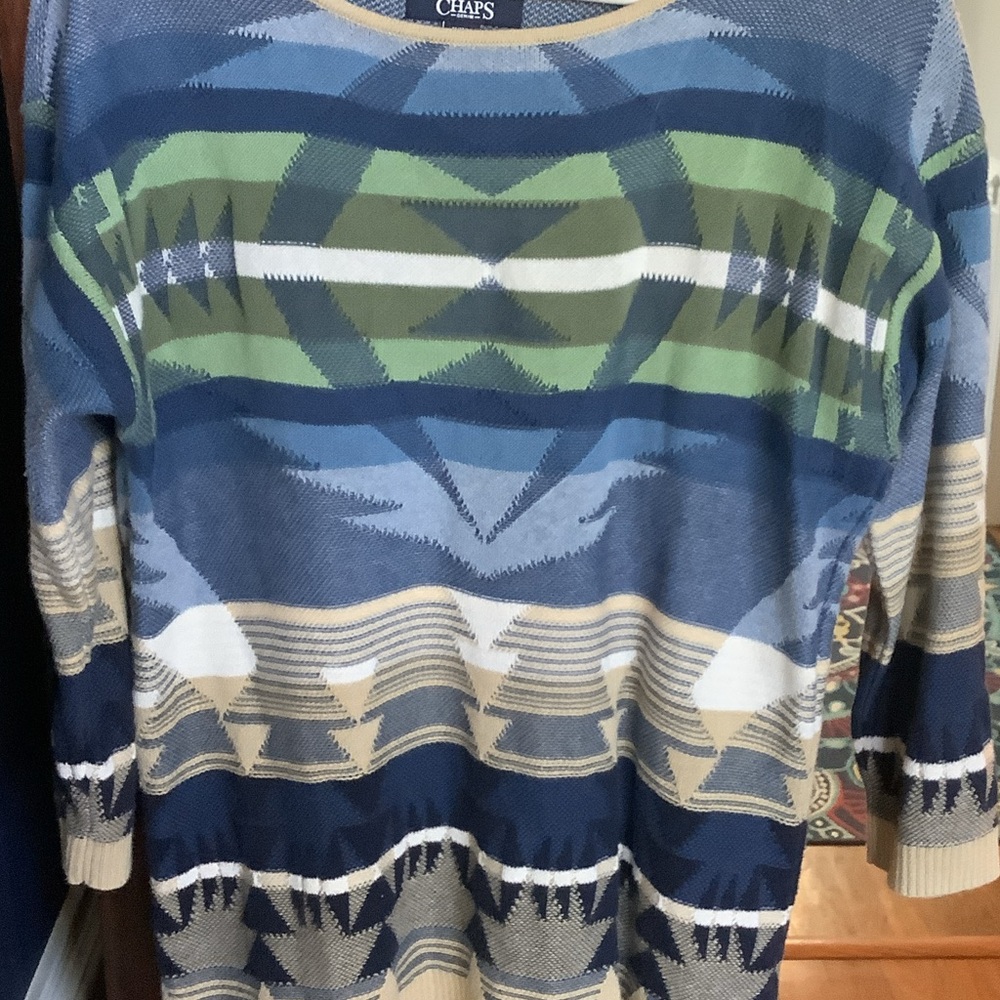 Chaps Women's Blue and Green Geometric Crewneck Sweater